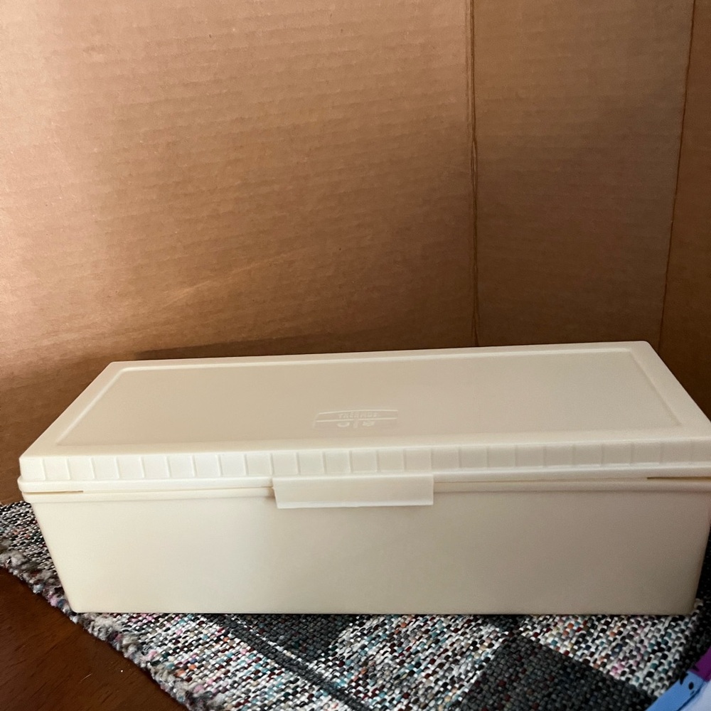 Vintage Thermos Bread/ Sandwich Box